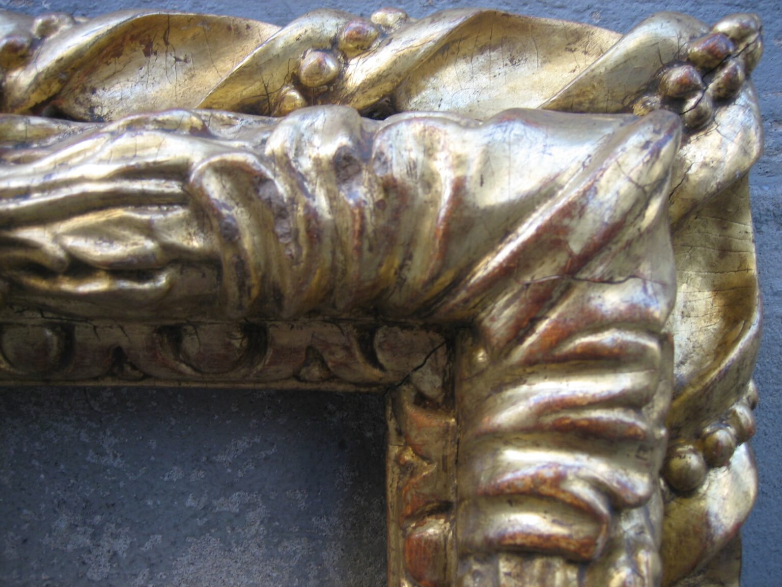 julia-markert-cartelle-repliche-bologna-xvi-secolo-profilo 01 (resize)