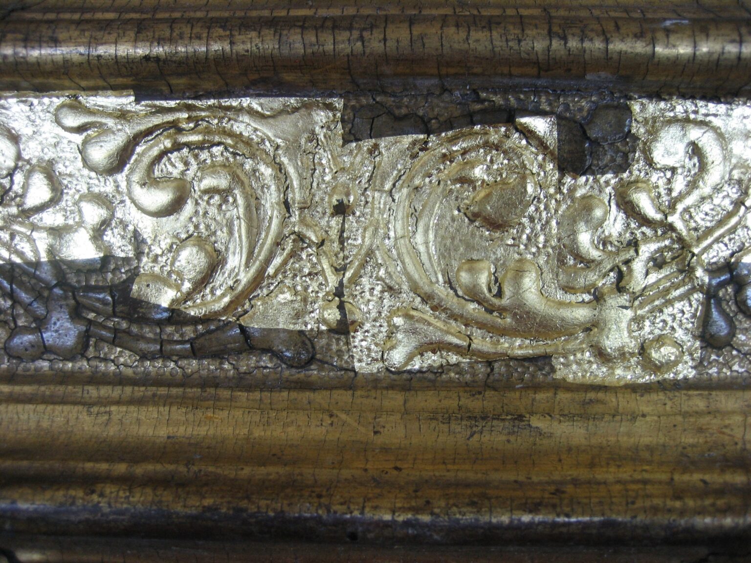 julia-markert-cartelle-restauro-cassetta 03 (resize)